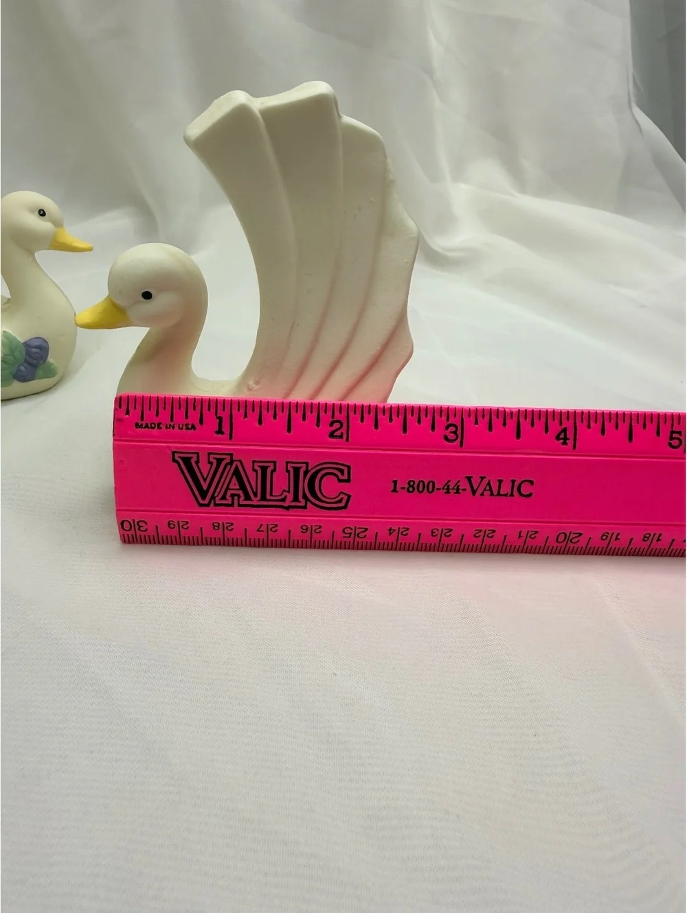 Swan Salt Pepper Shakers 1980’s Vintage Purple Roses Ribbon